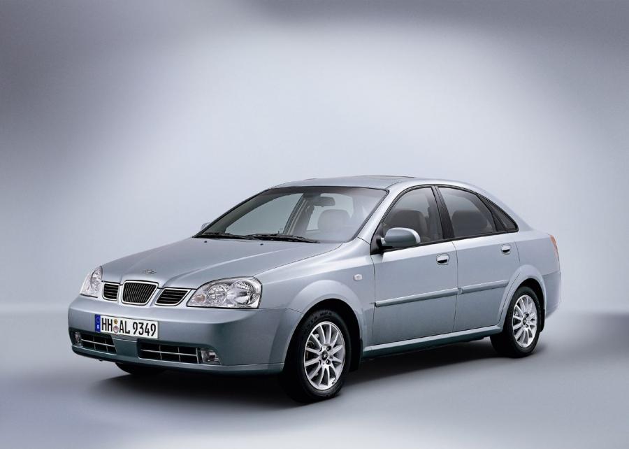  Daewoo Nubira 2003 года  (фото 7 из 19)